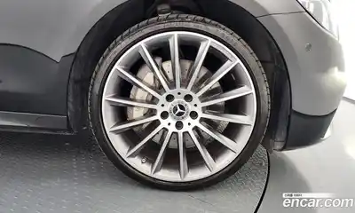 Mercedes-Benz E-Class, 2022