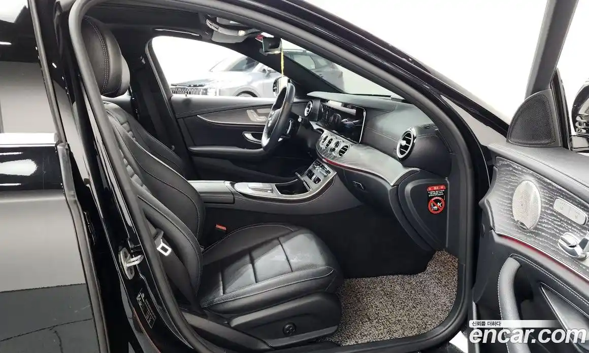 Mercedes-Benz E-Class 2022 2.0 Автомат в Москве № 137905, фото 18