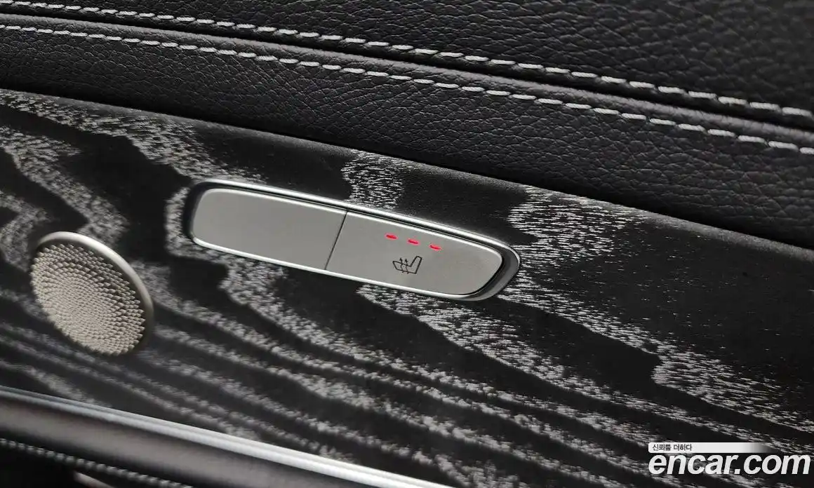 Mercedes-Benz E-Class 2022 2.0 Автомат в Москве № 137905, фото 4