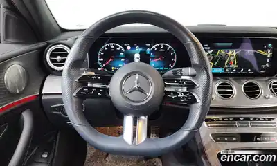 Mercedes-Benz E-Class 2022 2.0 Автомат в Москве № 137905, миниатюра 8