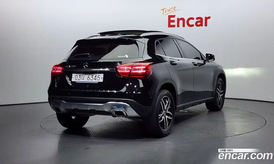 Mercedes-Benz GLA-Class 2019 2.0 Автомат в Москве № 138715, фото 8