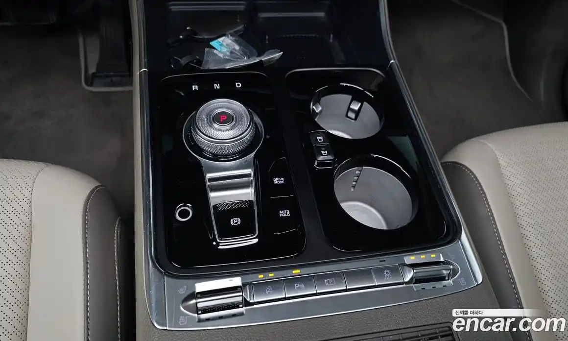 Kia Canival 2024 1.6 Автомат в Москве № 13897, фото 15