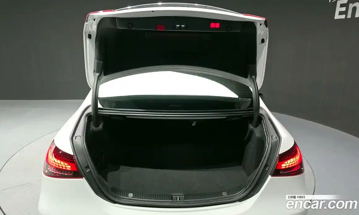 Mercedes-Benz E-Class 2021 3.0 Автомат в Москве № 139955, фото 20