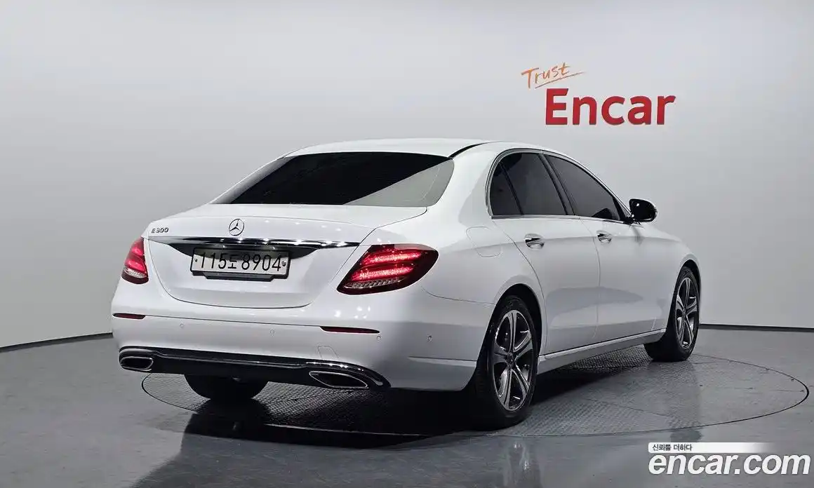 Mercedes-Benz E-Class 2019 2.0 Автомат в Москве № 142346, фото 6