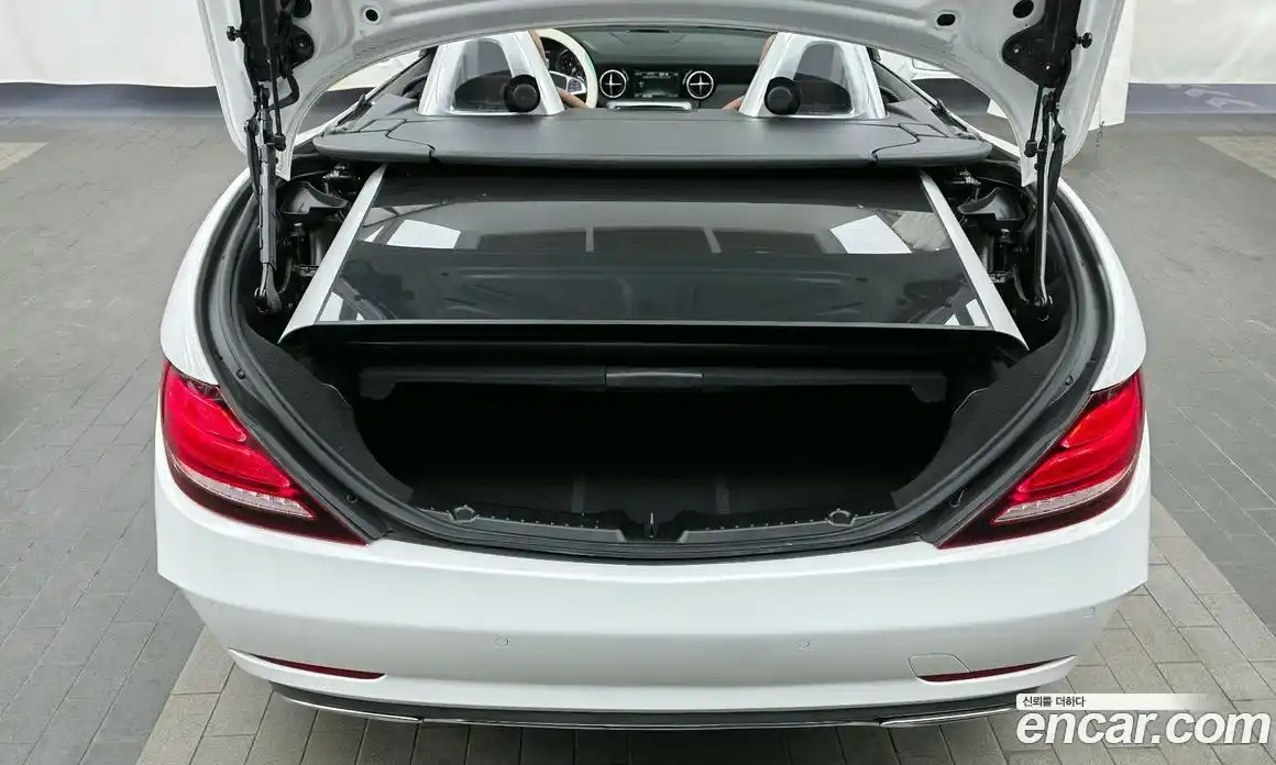 Mercedes-Benz SLC-Class 2019 2.0 Автомат в Москве № 142364, фото 14