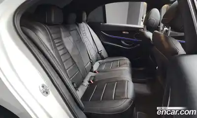 Mercedes-Benz E-Class 2023 2.0 Автомат в Москве № 142549, миниатюра 7