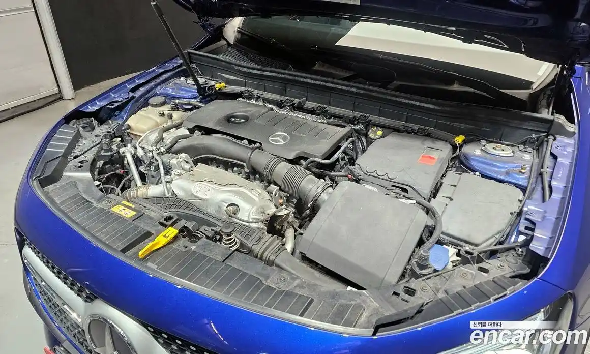 Mercedes-Benz GLB-Class 2020 2.0 Автомат в Москве № 143371, фото 14