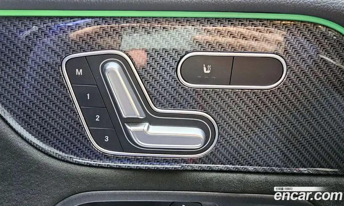 Mercedes-Benz GLB-Class 2020 2.0 Автомат в Москве № 143371, фото 20