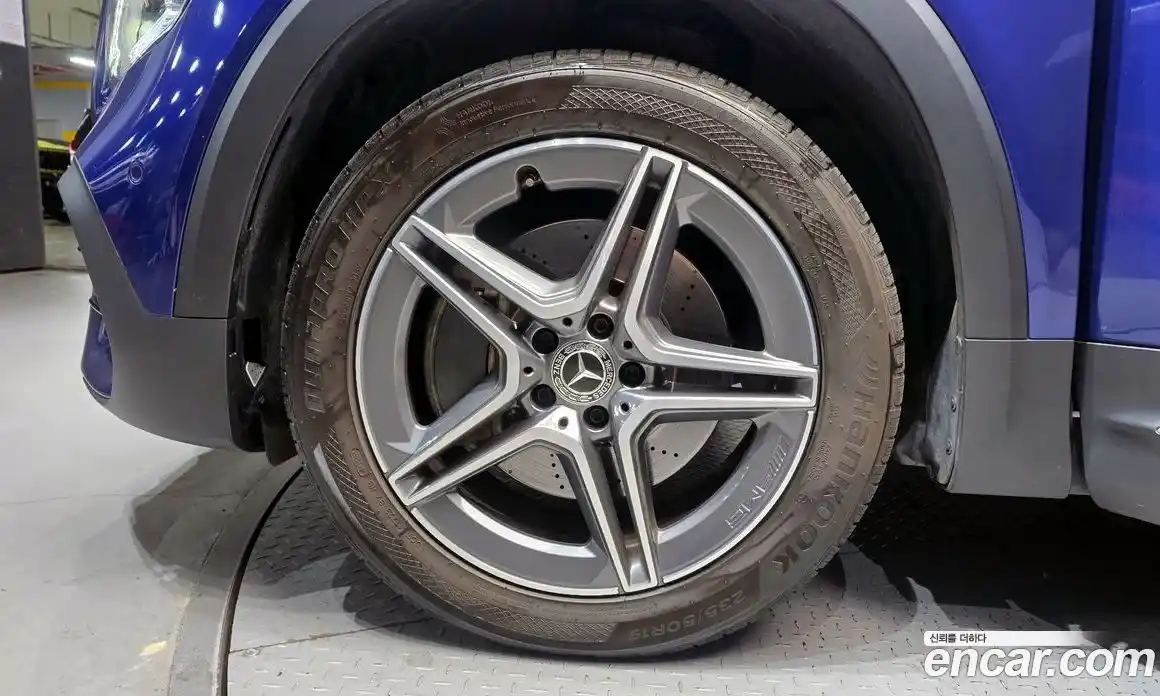 Mercedes-Benz GLB-Class 2020 2.0 Автомат в Москве № 143371, фото 10