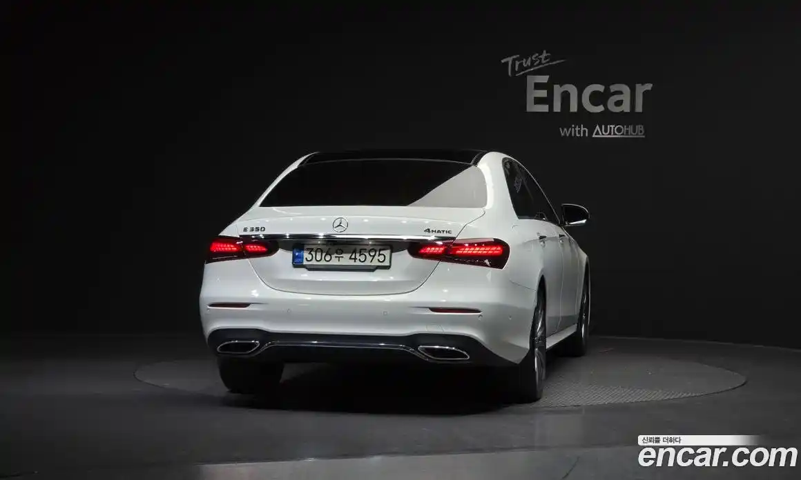 Mercedes-Benz E-Class 2021 2.0 Автомат в Москве № 150652, фото 17