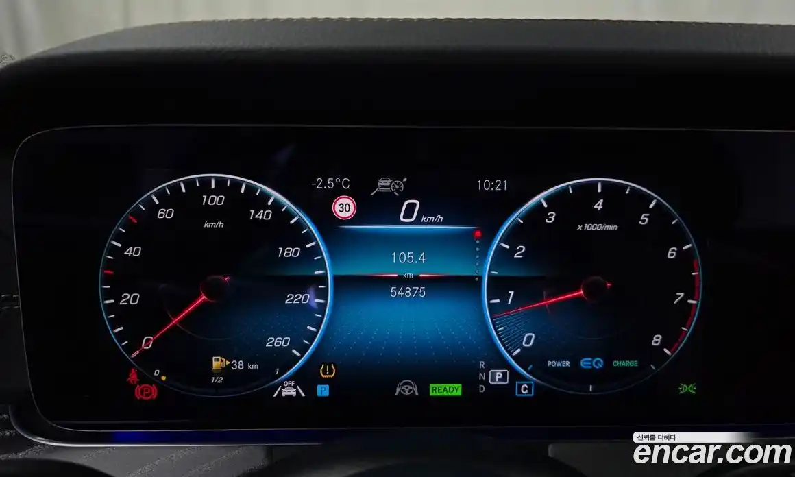 Mercedes-Benz E-Class 2021 2.0 Автомат в Москве № 150652, фото 19