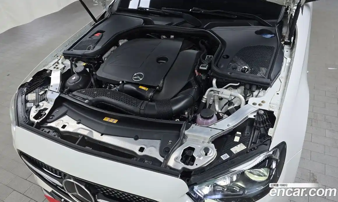 Mercedes-Benz E-Class 2021 2.0 Автомат в Москве № 150652, фото 8