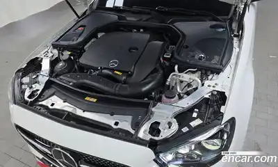 Mercedes-Benz E-Class 2021 2.0 Автомат в Москве № 150652, миниатюра 8