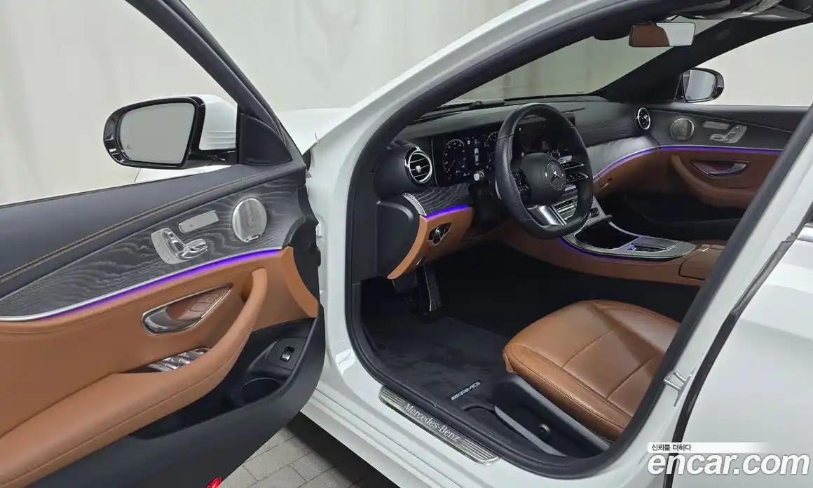 Mercedes-Benz E-Class 2021 2.0 Автомат в Москве № 150652, фото 9