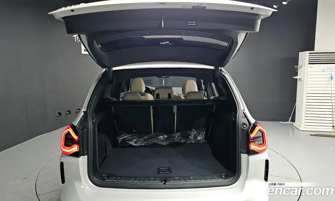 BMW iX3 2024 0.2 Автомат в Москве № 154402, фото 14