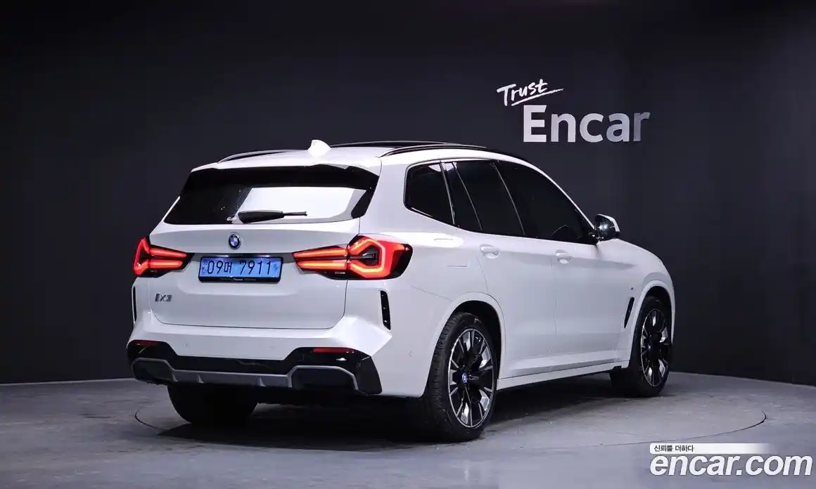 BMW iX3 2024 0.2 Автомат в Москве № 154402, фото 3