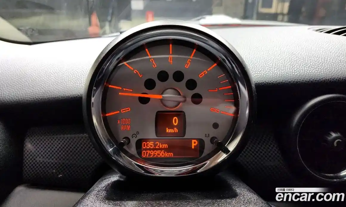 Mini Cooper 2013 1.6 Автомат в Москве № 155744, фото 6