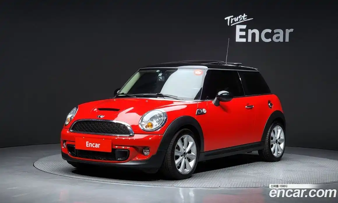 Mini Cooper 2013 1.6 Автомат в Москве № 155744, фото 10