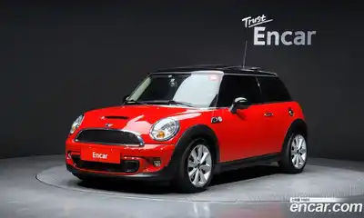 Mini Cooper 2013 1.6 Автомат в Москве № 155744, миниатюра 10