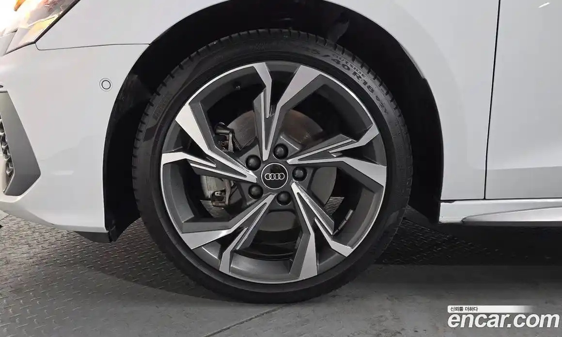 Audi A3 2022 2.0 Автомат в Москве № 158387, фото 10