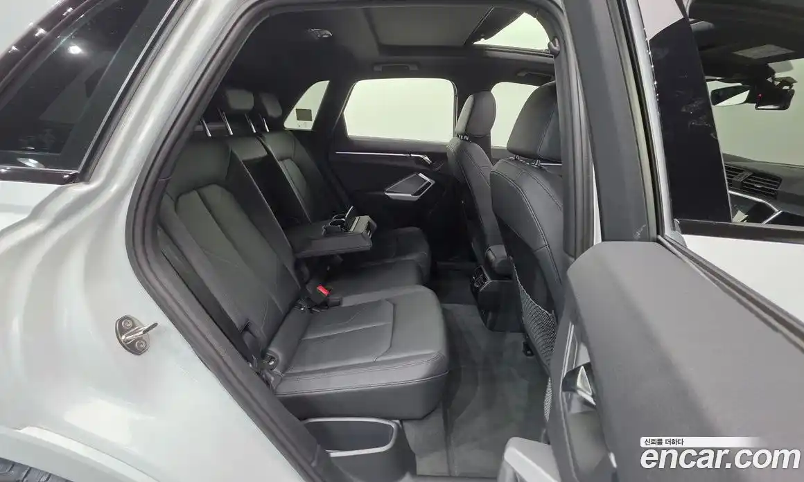 Audi Q3 2025 2.0 Автомат в Москве № 158789, фото 3