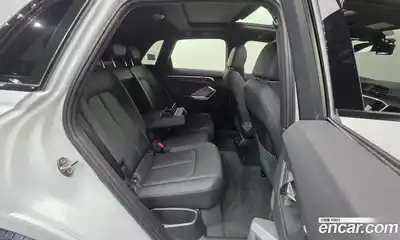 Audi Q3 2025 2.0 Автомат в Москве № 158789, миниатюра 3