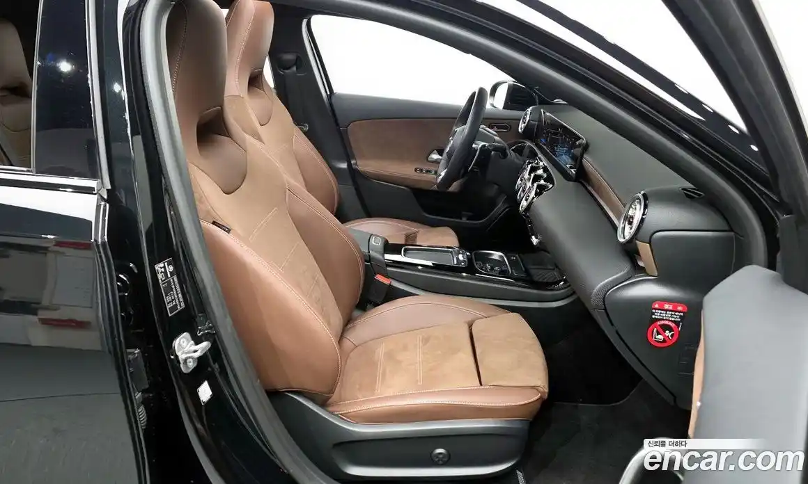 Mercedes-Benz A-Class 2025 2.0 Автомат в Москве № 160067, фото 20