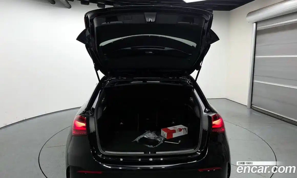 Mercedes-Benz A-Class 2025 2.0 Автомат в Москве № 160067, фото 5