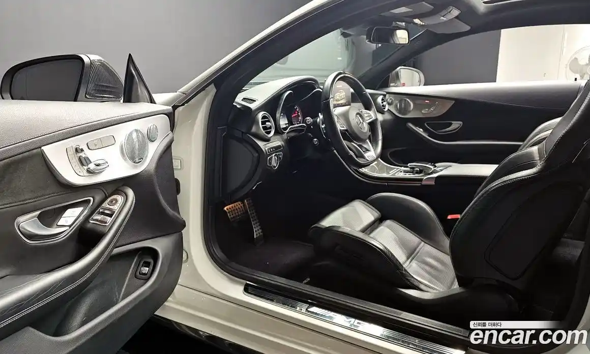 Mercedes-Benz C-Class 2017 4.0 Автомат в Москве № 161301, фото 15