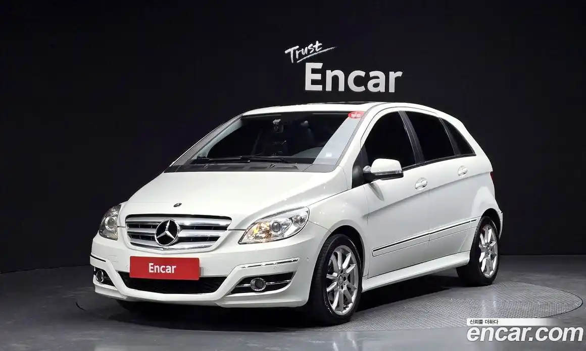 Mercedes-Benz B-Class 2010 2.0 Автомат в Москве № 161882, фото 18