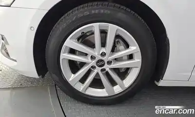 Audi A6 2023 2.0 Автомат в Москве № 162546, миниатюра 2