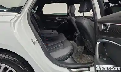 Audi A6 2020 2.0 Автомат в Москве № 162943, миниатюра 8