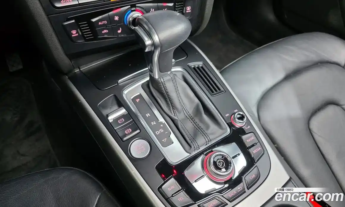 Audi A4 2015 2.0 Автомат в Москве № 163302, фото 12