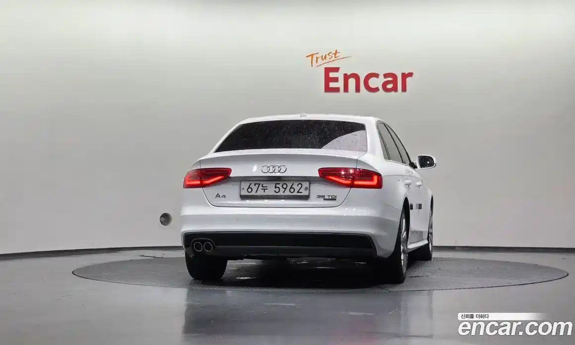 Audi A4 2015 2.0 Автомат в Москве № 163302, фото 6