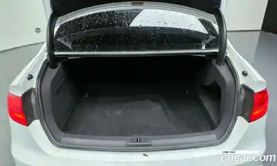 Audi A4 2015 2.0 Автомат в Москве № 163302, миниатюра 8