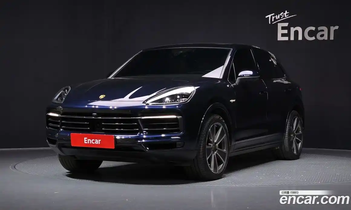 Porsche Cayenne 2020 3.0 Автомат в Москве № 165638, фото 9