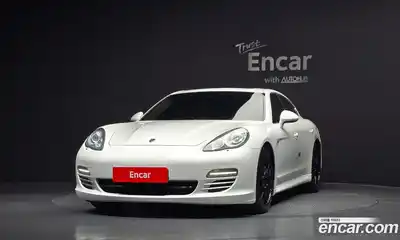 Porsche Panamera 2011 4.8 Автомат в Москве № 165697, миниатюра 3