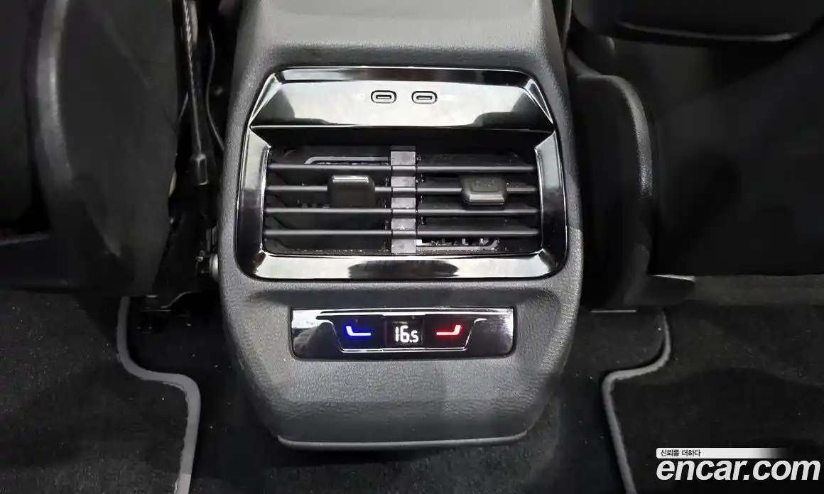 Volkswagen ID.4 2023 0.2 Автомат в Москве № 168419, фото 8