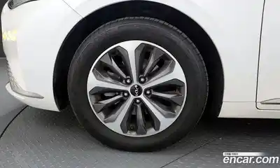 Kia K8 2024 1.6 Автомат в Москве № 16842, миниатюра 10