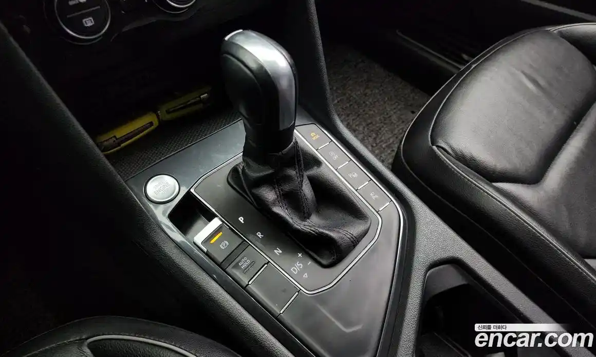 Volkswagen Tiguan 2020 2.0 Автомат в Москве № 169099, фото 11