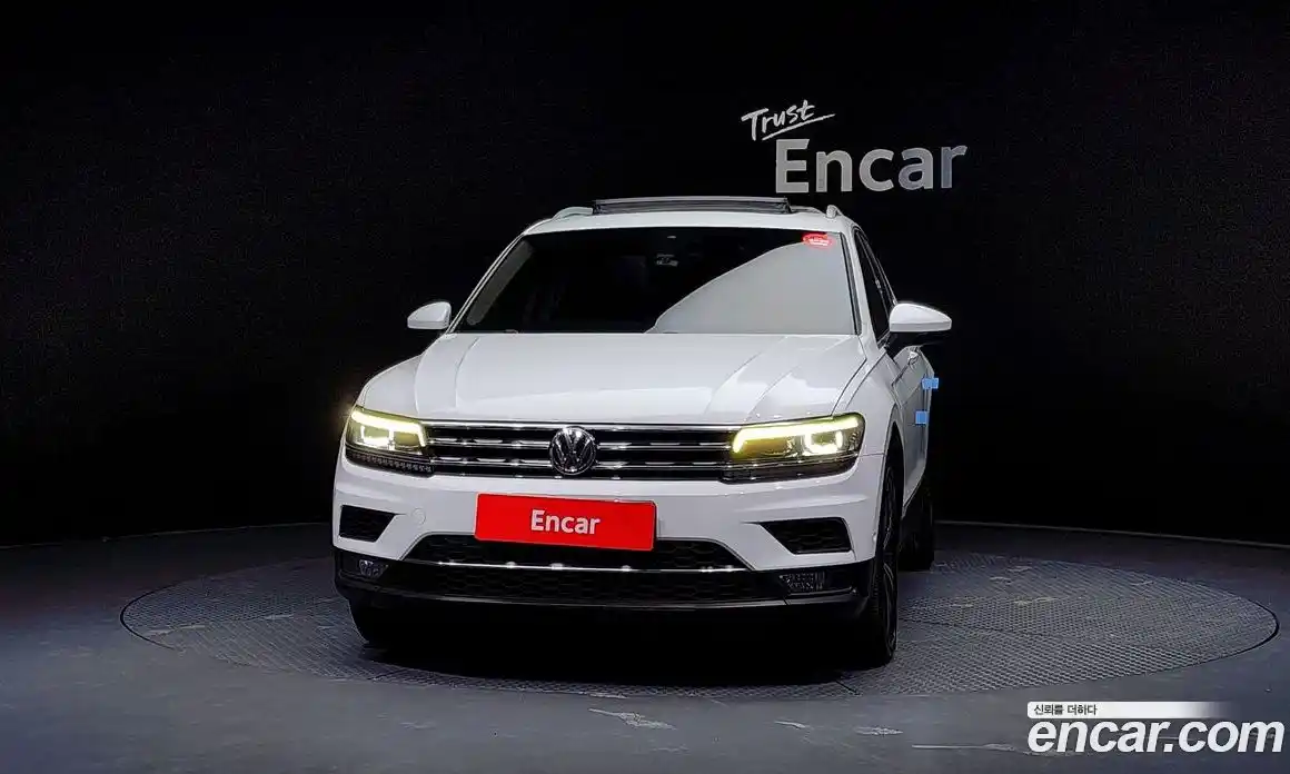 Volkswagen Tiguan 2020 2.0 Автомат в Москве № 169099, фото 20