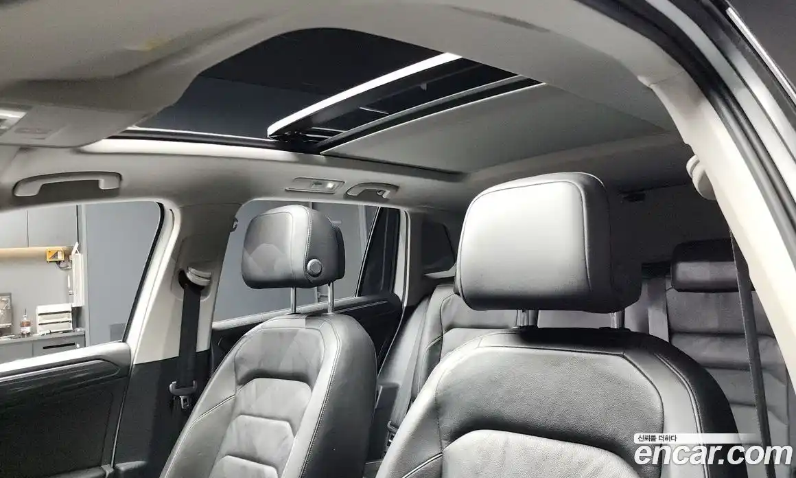 Volkswagen Tiguan 2020 2.0 Автомат в Москве № 169099, фото 9