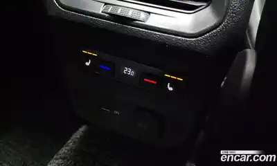 Volkswagen Tiguan 2020 2.0 Автомат в Москве № 169099, миниатюра 10