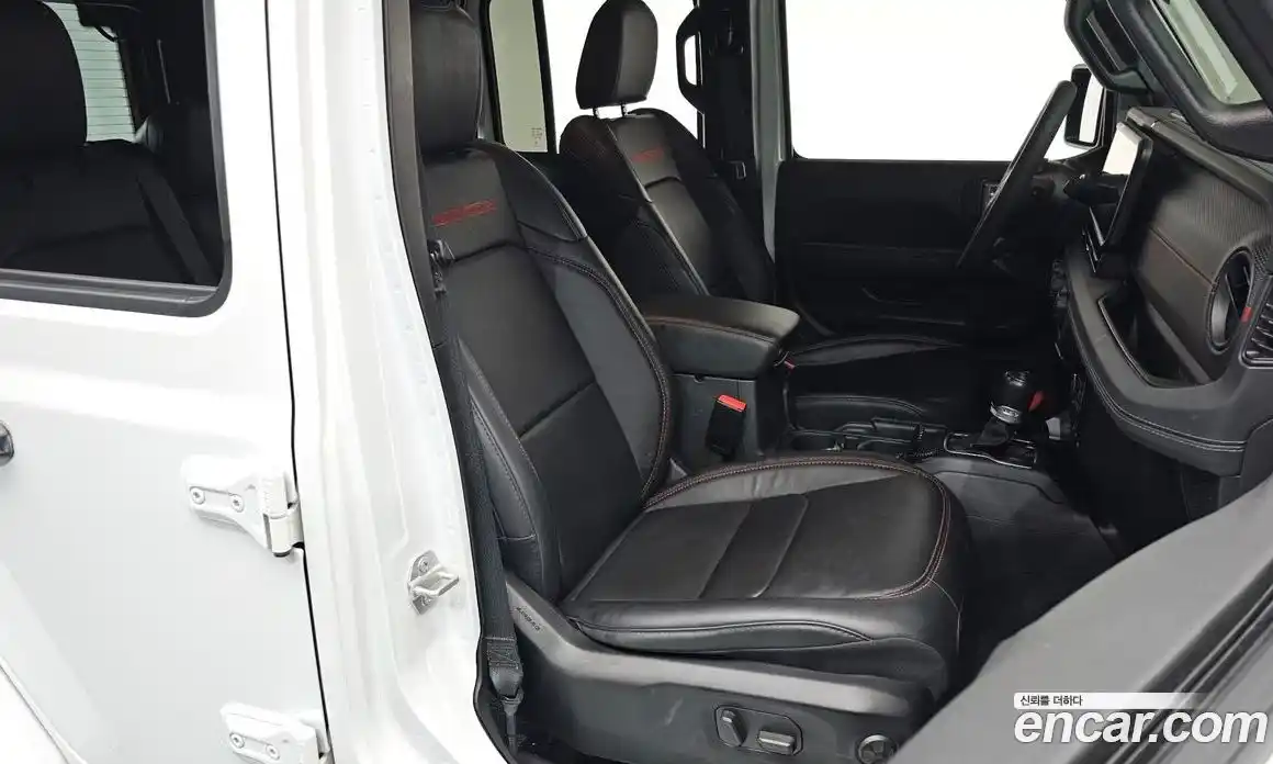 Jeep Wrangler 2024 2.0 Автомат в Москве № 169489, фото 16