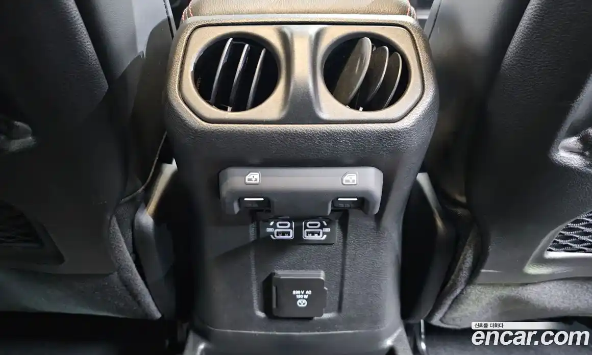 Jeep Wrangler 2024 2.0 Автомат в Москве № 169489, фото 4