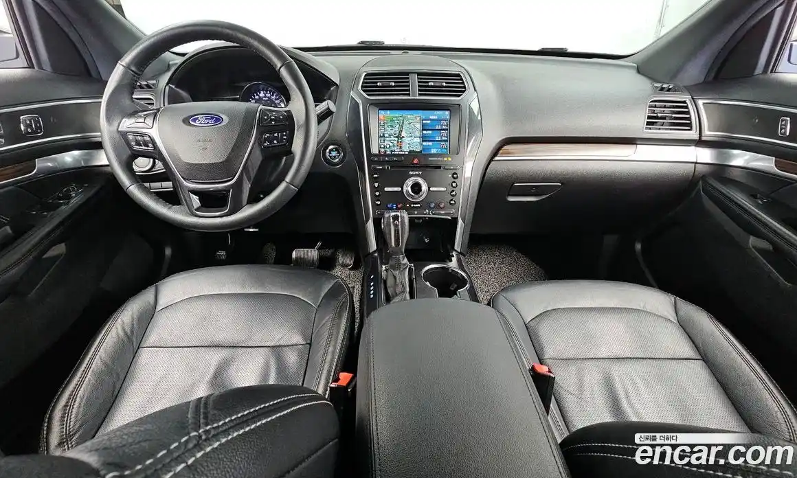 Ford Explorer 2018 3.5 Автомат в Москве № 170956, фото 14