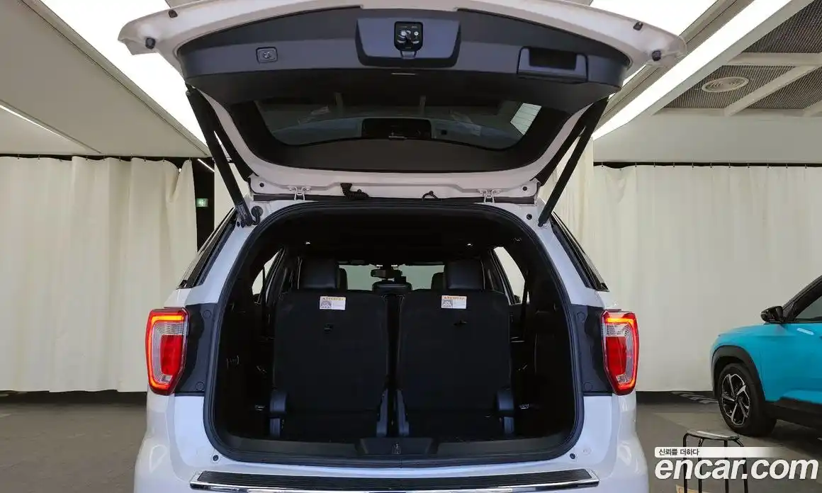 Ford Explorer 2018 3.5 Автомат в Москве № 170956, фото 15