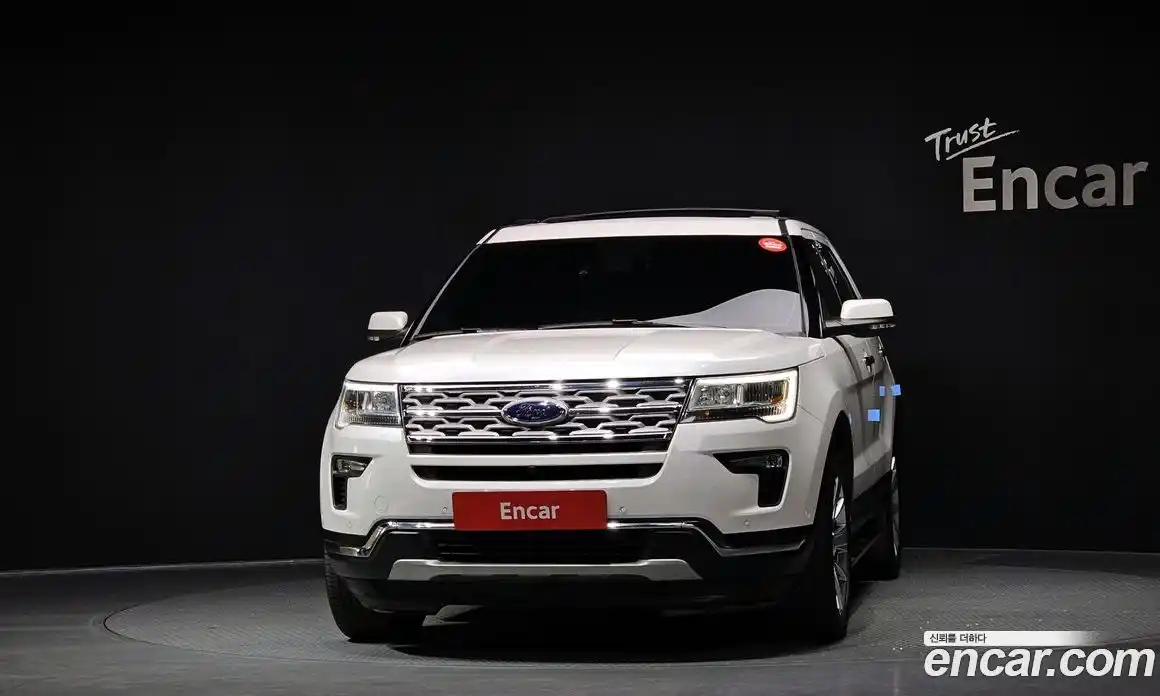 Ford Explorer 2018 3.5 Автомат в Москве № 170956, фото 4