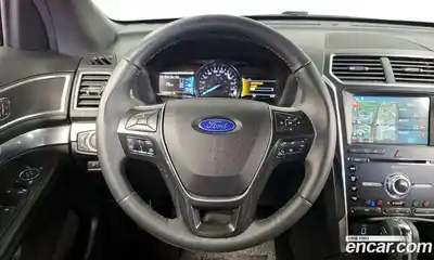 Ford Explorer 2018 3.5 Автомат в Москве № 170956, миниатюра 5
