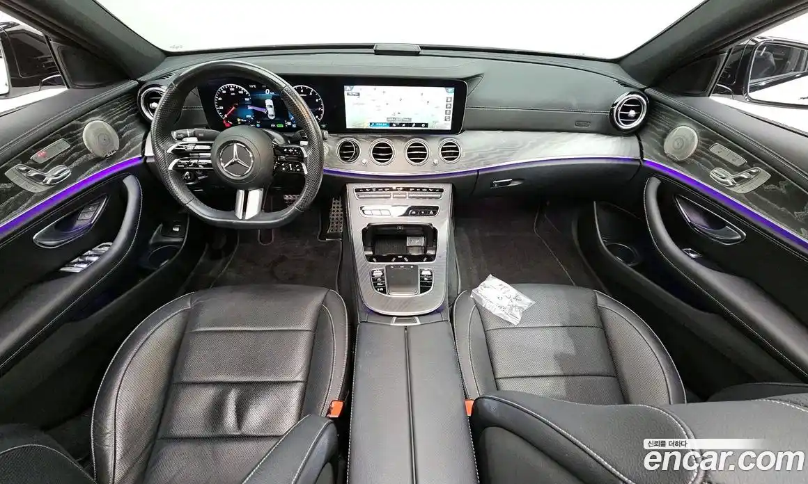 Mercedes-Benz E-Class 2023 2.0 Автомат в Москве № 178580, фото 16